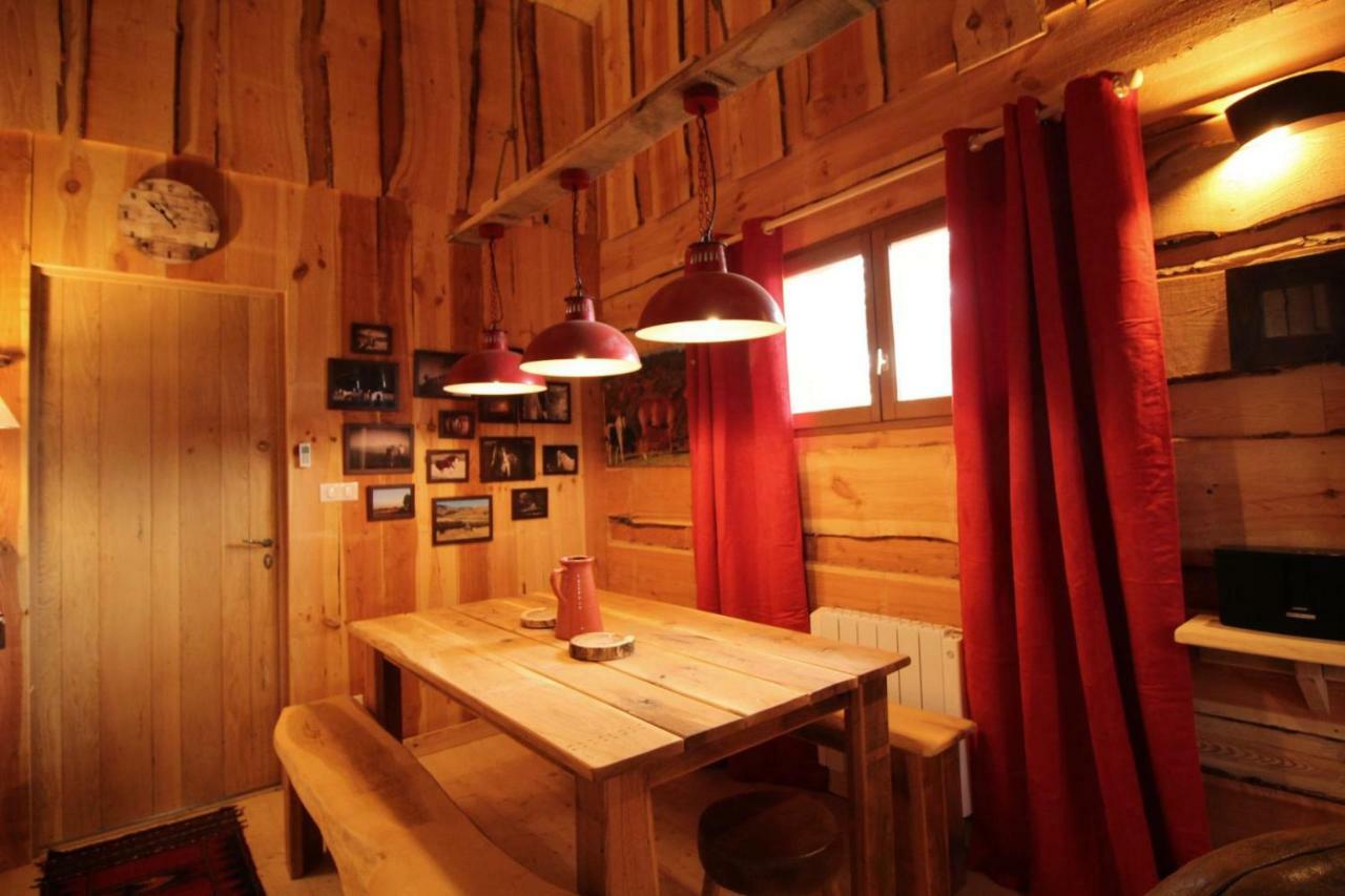 Open Range Villa Chateau-Chervix Bagian luar foto